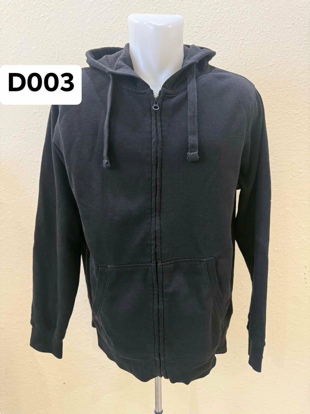 D003