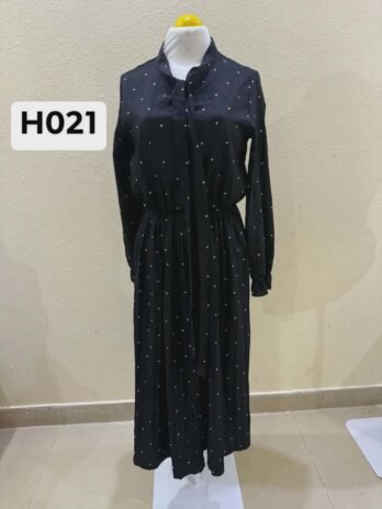 H021: Medium Black Classic Noir Polka Dot Tie-Neck HA.7DNO Midi Dress